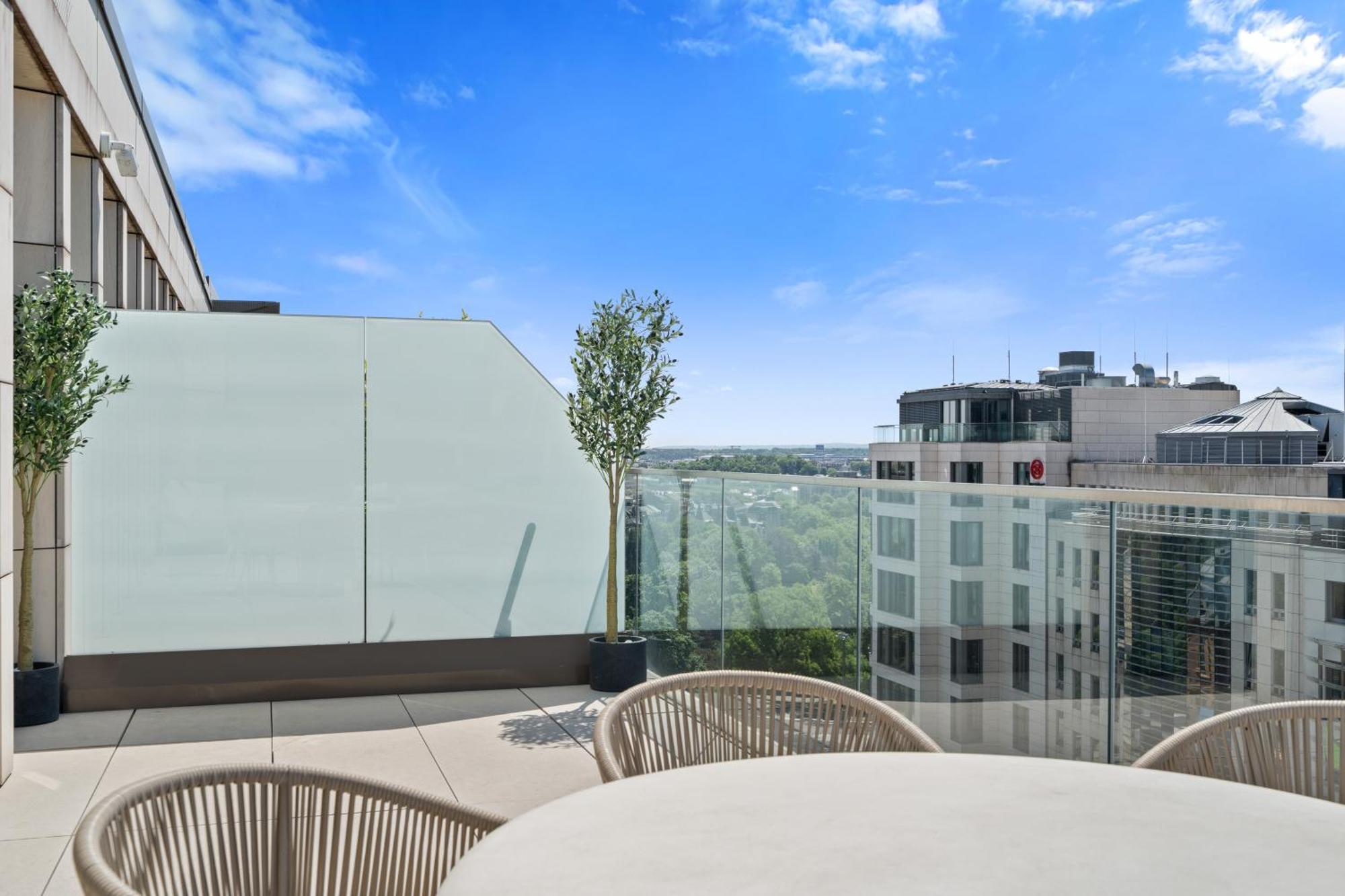 Voya Residence Zenit Royal - Luxury Apart Hotel Rooftop Views & Concierge Luxembourg Extérieur photo