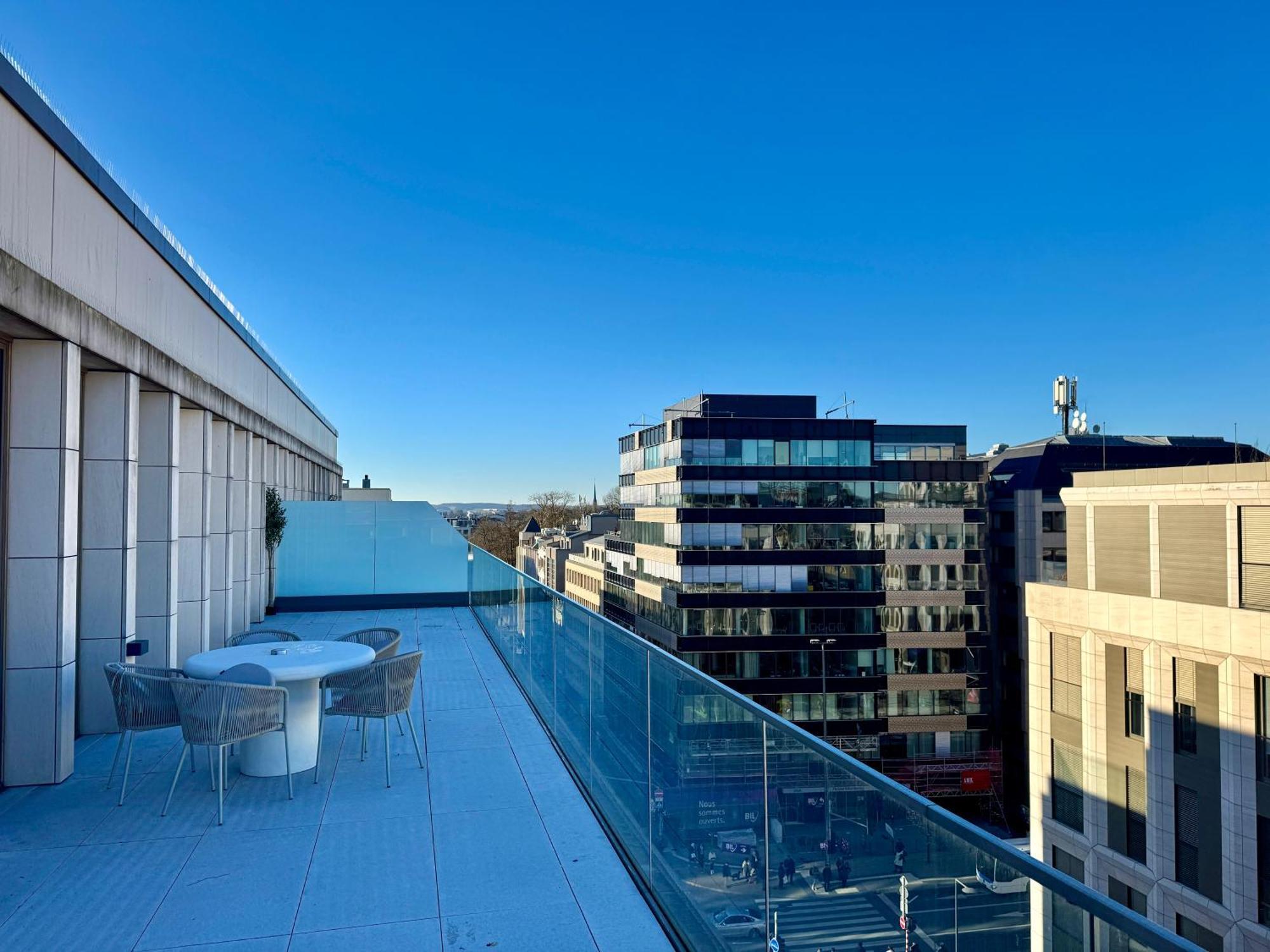 Voya Residence Zenit Royal - Luxury Apart Hotel Rooftop Views & Concierge Luxembourg Extérieur photo
